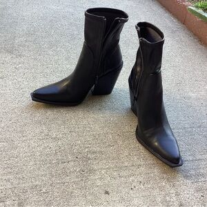 Charles By Charles David Black Heeled Boots